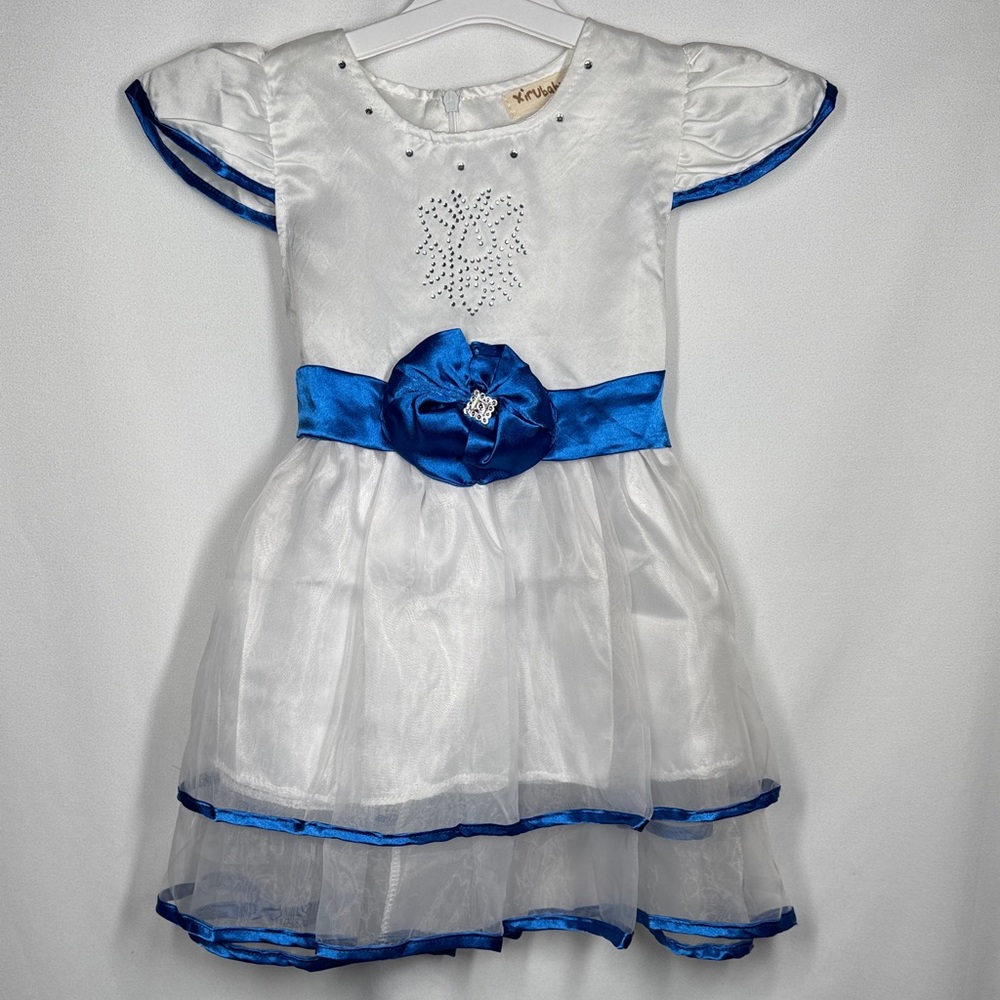 ❤️3/$30 Xirubaby White and Blue Dress with Flower Detail (3-4years)